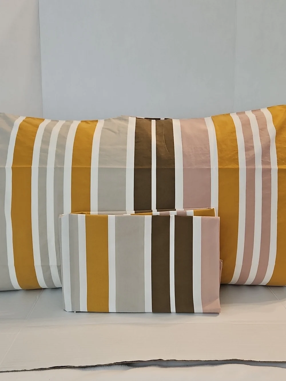 Crate&Barrel Modern Palette Striped Mustard Taupe Brown Cotton King Pillow Shams